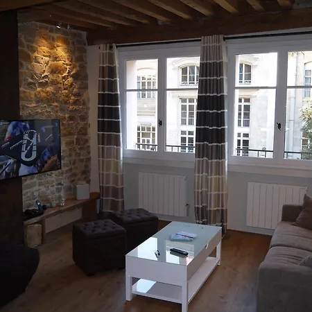 La Saint Georges Apartment